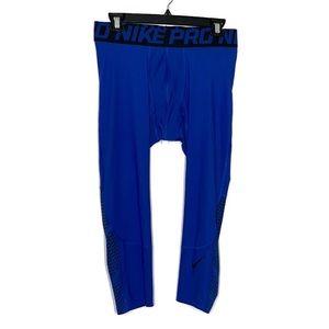 Nike Pro HyperCool 3/4 Compression Tights